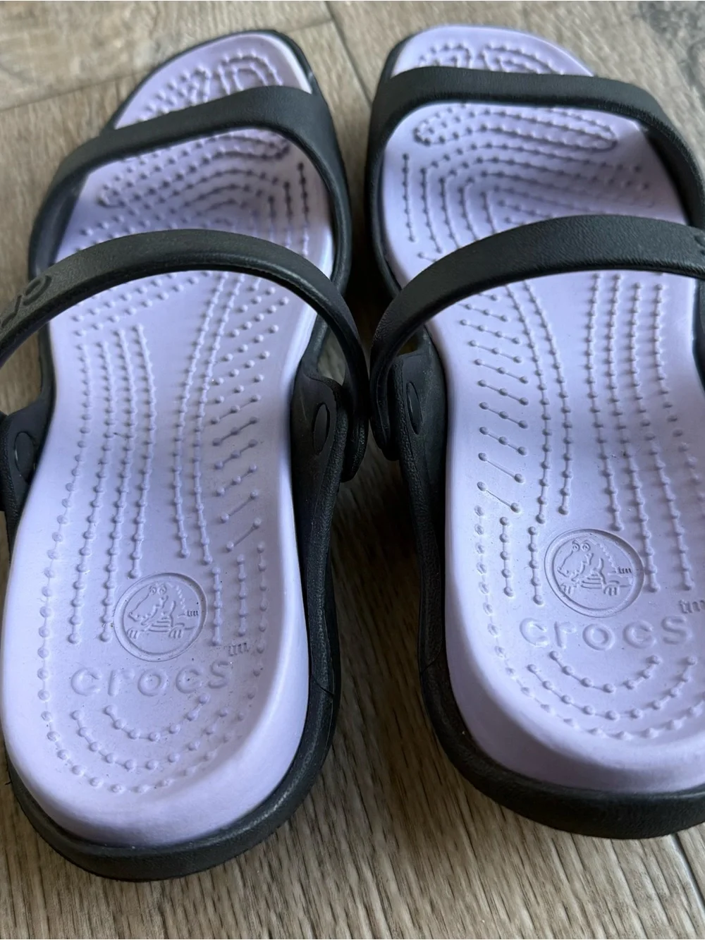 Crocs Cleo strappy sandals girls kids junior size 4 black